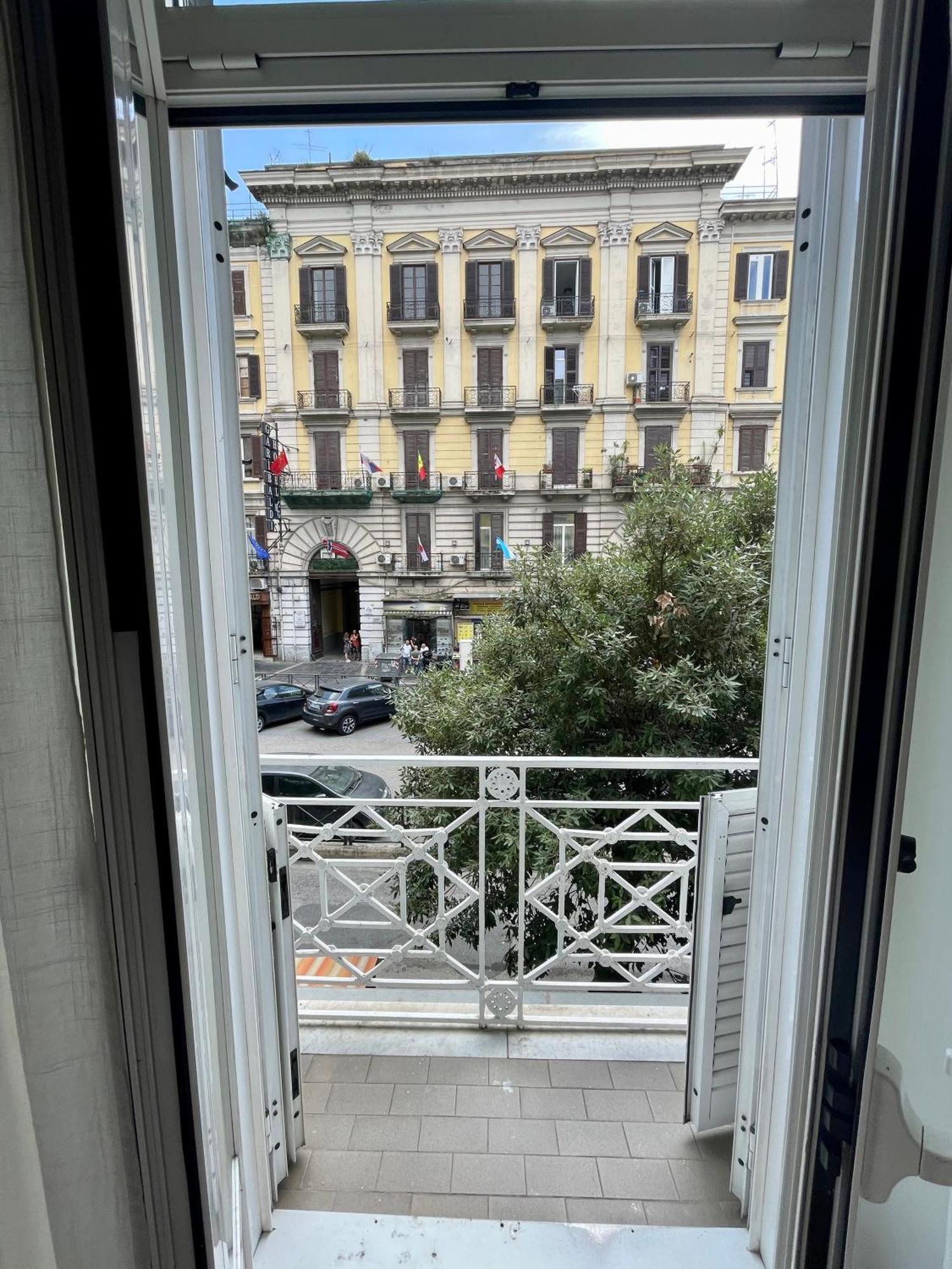 Casa Duchesca Bed and Breakfast Napels Buitenkant foto