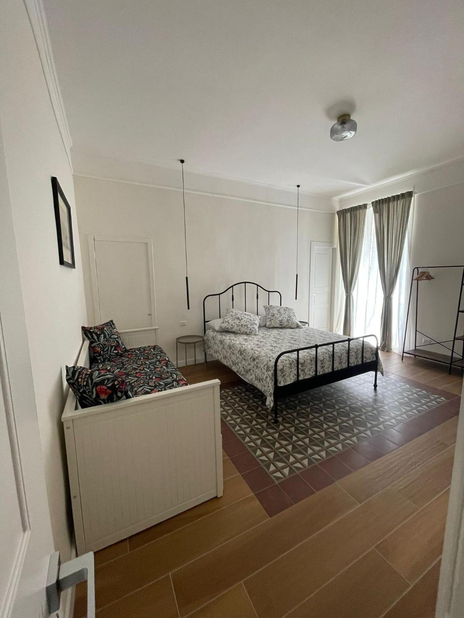 Casa Duchesca Bed and Breakfast Napels Buitenkant foto